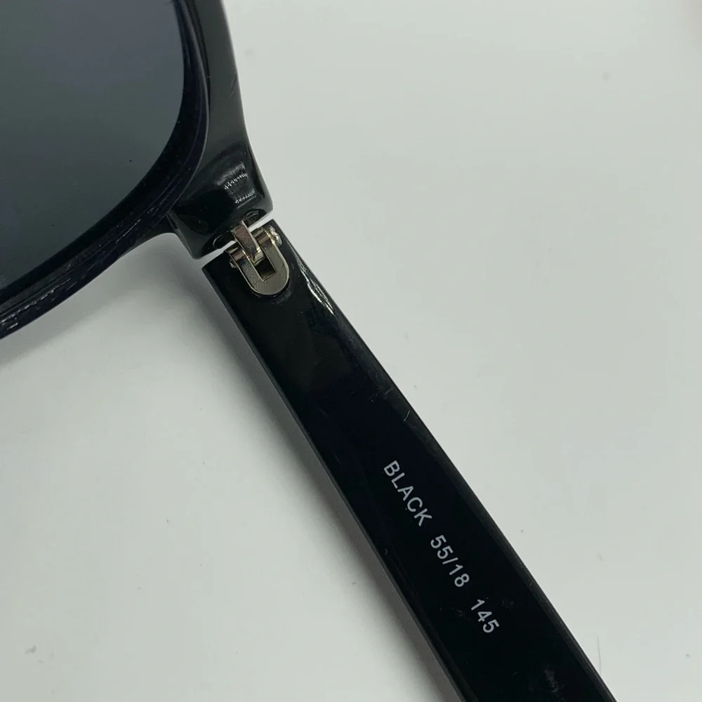 Kirkland Signature Abruzzo Black Oval Sunglasses